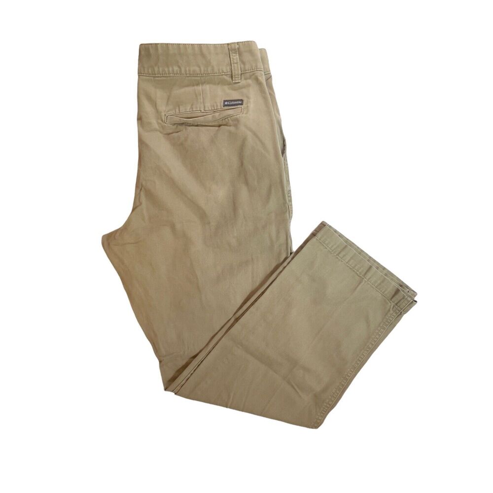 Columbia‎ Sportswear Men’s Tan Khaki Belted Pants Size 36 x 32 (measures 30)